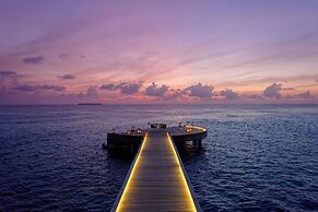 Emerald Faarufushi Resort & Spa