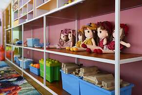 Emerald Faarufushi Resort & Spa