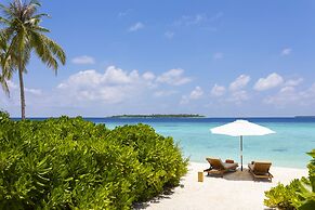 Emerald Faarufushi Resort & Spa