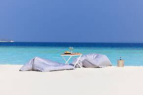 Emerald Faarufushi Resort & Spa