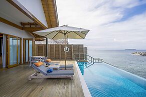 Emerald Faarufushi Resort & Spa