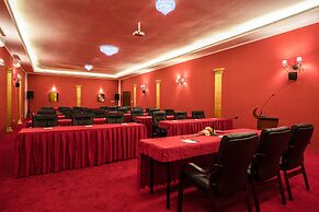 Fun Retreat Resort, Hotel and Ayurveda Spa