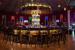 Fun Retreat Resort, Hotel and Ayurveda Spa
