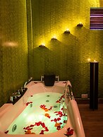 Fun Retreat Resort, Hotel and Ayurveda Spa