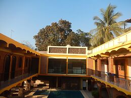 Bungalows y Hotel Lizmar