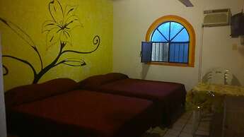 Bungalows y Hotel Lizmar