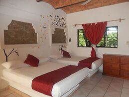 Bungalows y Hotel Lizmar