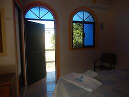 Bungalows y Hotel Lizmar