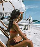 Ohana's Beachfront Resort & Beach Club