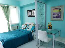 Azure Luxury Beach Suites by VacationsPH