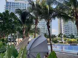 Azure Luxury Beach Suites by VacationsPH