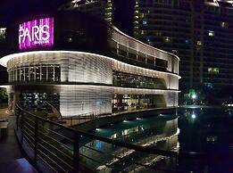 Azure Luxury City Suites by VacationsPH