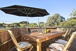 Smith Beach Getaways Beachwood House