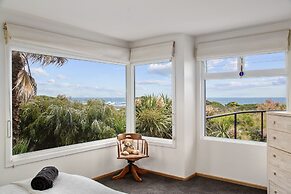 Smith Beach Getaways Beachwood Luxury Villa