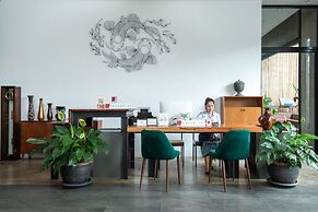 S2 Modern Boutique Hotel