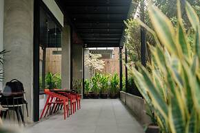 S2 Modern Boutique Hotel