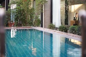 S2 Modern Boutique Hotel