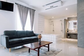 S2 Modern Boutique Hotel