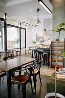 S2 Modern Boutique Hotel