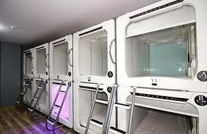 Meet Fish International Youth Hostel