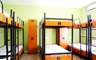 Meet int'l Youth Hostel Zhejiang Rd