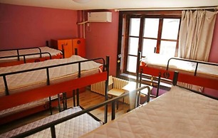 Meet int'l Youth Hostel Zhejiang Rd
