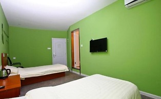 Meet int'l Youth Hostel Pichaiyuan