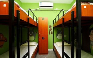 Meet int'l Youth Hostel Pichaiyuan