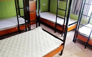 Meet int'l Youth Hostel Pichaiyuan