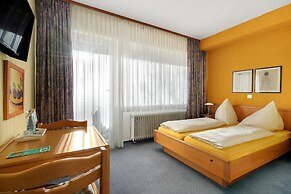 Burghof Hotel Garni