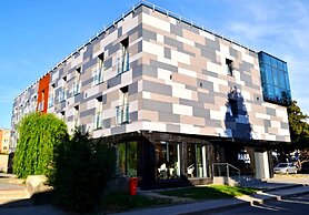 Hotel Rajka