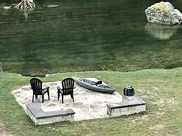 The Lazy A Rr7221 3 Bedroom Home by RedAwning