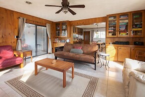 The Lazy A Rr7221 3 Bedroom Home by RedAwning