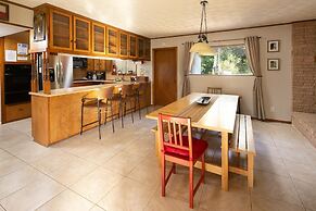 The Lazy A Rr7221 3 Bedroom Home by RedAwning