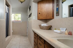 The Lazy A Rr7221 3 Bedroom Home by RedAwning