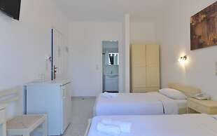 Bocamviglies By The Sea