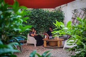 Borgo Vergini Garden