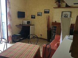 Il Salice on the Lake