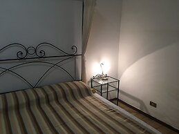 Il Salice on the Lake