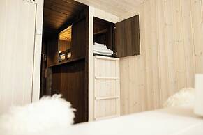 Arctic TreeHouse Hotel