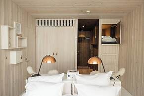 Arctic TreeHouse Hotel