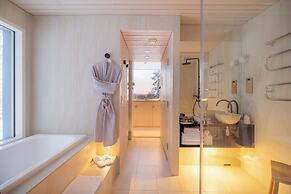 Arctic TreeHouse Hotel