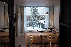 Arctic TreeHouse Hotel