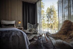 Arctic TreeHouse Hotel