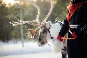 Arctic TreeHouse Hotel