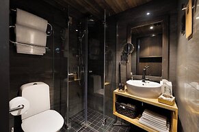 Arctic TreeHouse Hotel