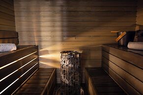 Arctic TreeHouse Hotel