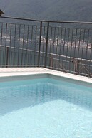 Luxury Apartment with Pool