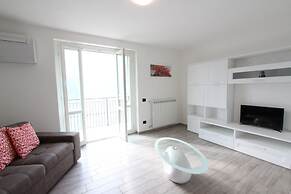 Luxury Apartment with Pool