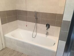 Luxury Apartment with Pool